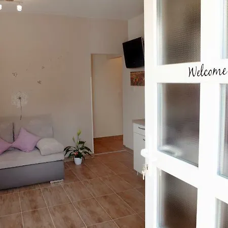 Cozy One Bedroom Mak Apartment Portorož