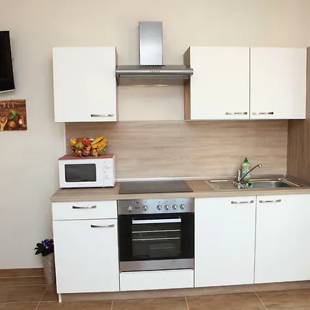 Apartment Cozy One Bedroom Mak Portorož